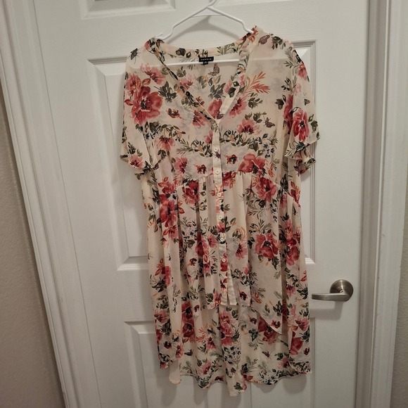 Torrid Floral Print Butterfly Chiffon V Neck Button Midi Hi Low Dress Size 2 2x - Picture 1 of 10